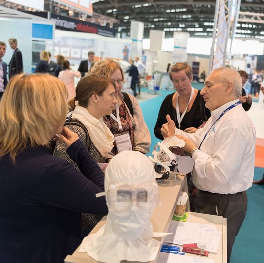 Die Cleanzone 2018 zeigt ein umfassendes Angebot für die keim- und staubfreie Produktion. Die Cleanzone 2018 zeigt ein umfassendes Angebot für die keim- und staubfreie Produktion.