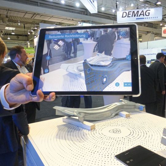 Thyssenkrupp stellt mit Smartform eine Technologie zur Kaltumformung höchstfester Stähle vor. Thyssenkrupp stellt mit Smartform eine Technologie zur Kaltumformung höchstfester Stähle vor.
