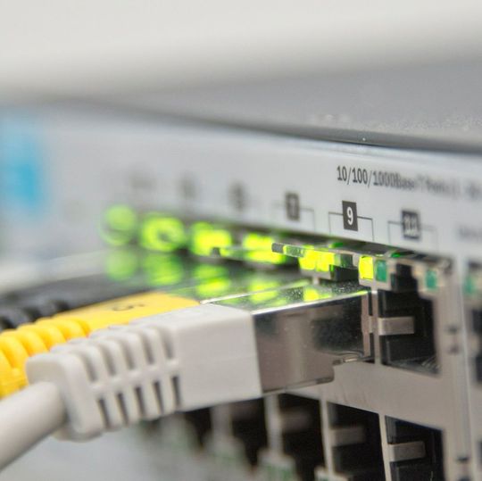 Ethernet/IP würde sich in den nächsten zehn Jahren in den Prozessindustrien immer mehr durchsetzen, erklärte Katherine Voss, President und CEO von ODVA. Ethernet/IP würde sich in den nächsten zehn Jahren in den Prozessindustrien immer mehr durchsetzen, erklärte Katherine Voss, President und CEO von ODVA.