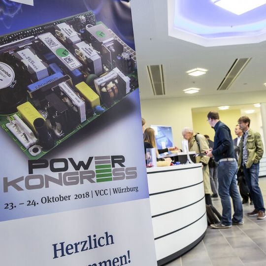 Check-In der Teilnehmer zum 4. Power-Kongress, der am 23. und 24. Oktober 2018 im Vogel Convention Center in Würzburg stattfand. Check-In der Teilnehmer zum 4. Power-Kongress, der am 23. und 24. Oktober 2018 im Vogel Convention Center in Würzburg stattfand.