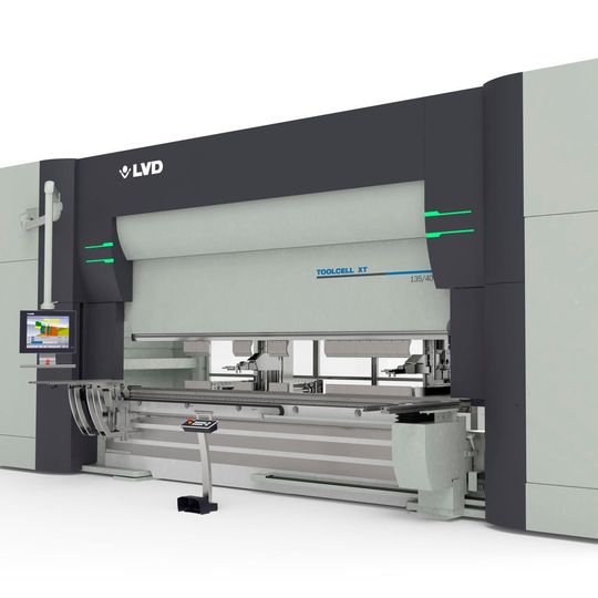 Toolcell XT wechselt Werkzeuge schnell und präzise nach einem optimierten Werkzeugwechselplan durch. Toolcell XT wechselt Werkzeuge schnell und präzise nach einem optimierten Werkzeugwechselplan durch.