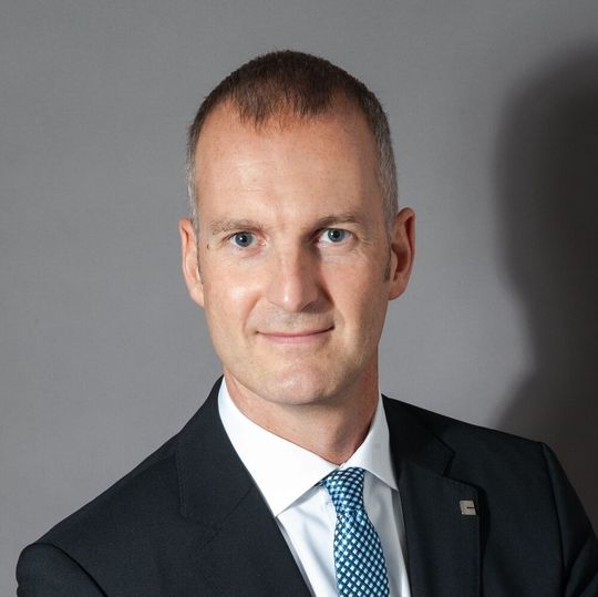 Markus Rarbach erhält den Meyer-Galow-Preis für Wirtschaftschemie 2018. Markus Rarbach erhält den Meyer-Galow-Preis für Wirtschaftschemie 2018.
