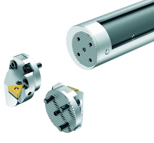 Vorbei mit Lärm und Ohrenstopfen beim Ausdrehen! Dieses vibrationsfreie Bohrstange fürs Ausdrehen hat Kennametal jetzt im Portfolio. Man braucht sie nur auspacken, und schon kann es los gehen. Sie ist für viele Schneidköpfe ausgelegt, innen gekühlt und erhöht die Zerspanungsleistung im Vergleich zu Vollhart- oder Schwermetall-Typen. Vorbei mit Lärm und Ohrenstopfen beim Ausdrehen! Dieses vibrationsfreie Bohrstange fürs Ausdrehen hat Kennametal jetzt im Portfolio. Man braucht sie nur auspacken, und schon kann es los gehen. Sie ist für viele Schneidköpfe ausgelegt, innen gekühlt und erhöht die Zerspanungsleistung im Vergleich zu Vollhart- oder Schwermetall-Typen.