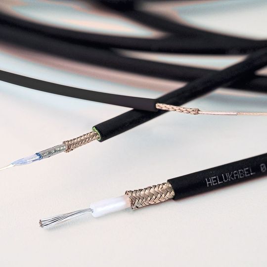 Helukabel bietet neu im Programm Koaxialkabel für den Einsatz in Schleppketten. Helukabel bietet neu im Programm Koaxialkabel für den Einsatz in Schleppketten.