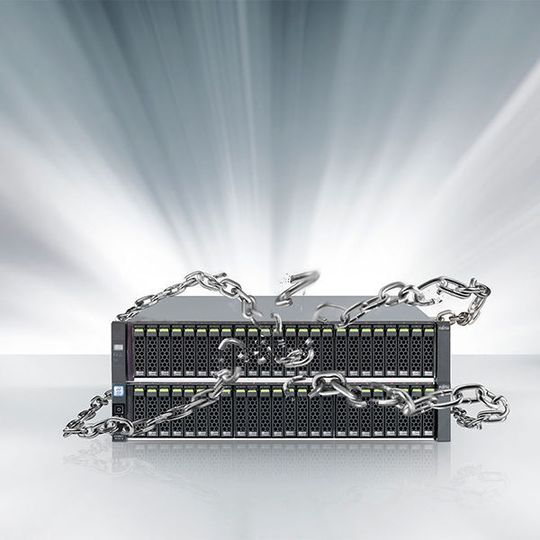 Fujitsu bringt in Kürze das Eternus DX8900 S4 Storage-System auf den Markt, dass einige Leistungshürden überspringen aber auch bestehende Komplexitätsbarrieren in der Handhabung abbauen soll. Fujitsu bringt in Kürze das Eternus DX8900 S4 Storage-System auf den Markt, dass einige Leistungshürden überspringen aber auch bestehende Komplexitätsbarrieren in der Handhabung abbauen soll.