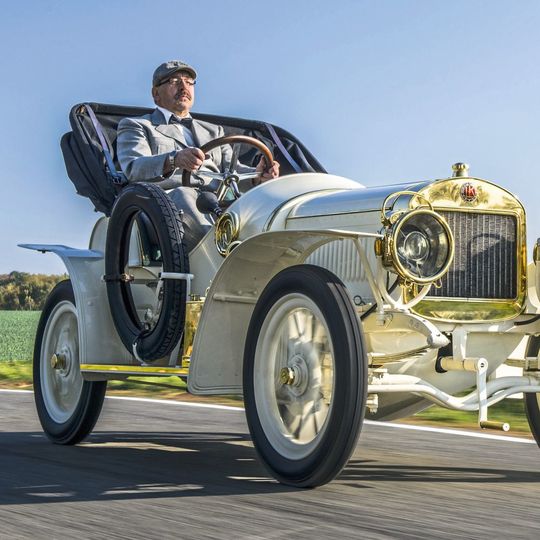 Mehr als ein Klassiker: der 110 Jahre alte Laurin & Klement BSC. Mehr als ein Klassiker: der 110 Jahre alte Laurin & Klement BSC.