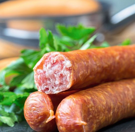 Wie stark sind Rohwurst-Erzeugnisse wie Mettwurst mit gesundheitsgefährdenden Keimen belastet? Wie stark sind Rohwurst-Erzeugnisse wie Mettwurst mit gesundheitsgefährdenden Keimen belastet?