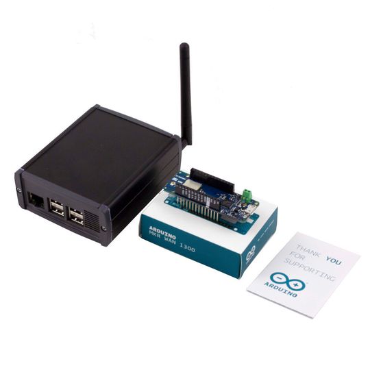 Das Arduino Pro Gateway Kit verspricht einen schnellen Aufbau von LoRa-Netzen im Frequenzbereich von 868 MHz. Das Arduino Pro Gateway Kit verspricht einen schnellen Aufbau von LoRa-Netzen im Frequenzbereich von 868 MHz.