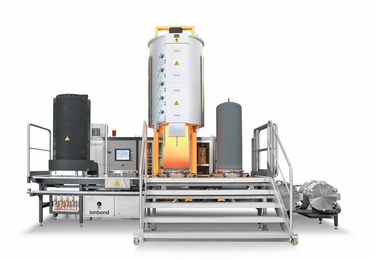 Chaîne de fabrication Ionbond pour revêtement chimique par dépôt en phase vapeur. (CVD) Chaîne de fabrication Ionbond pour revêtement chimique par dépôt en phase vapeur. (CVD)