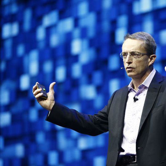 In seiner Keynote feierte CEO Pat Gelsinger das 20-jährige Bestehen seines Unternehmens und das zehnte Jahr der VMworld Europe. In seiner Keynote feierte CEO Pat Gelsinger das 20-jährige Bestehen seines Unternehmens und das zehnte Jahr der VMworld Europe.