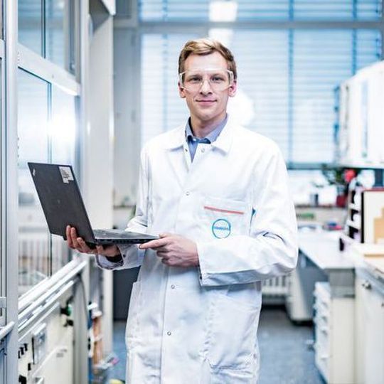 Data expert Jan Meyer helps to foster digital research and development at Covestro. Data expert Jan Meyer helps to foster digital research and development at Covestro.
