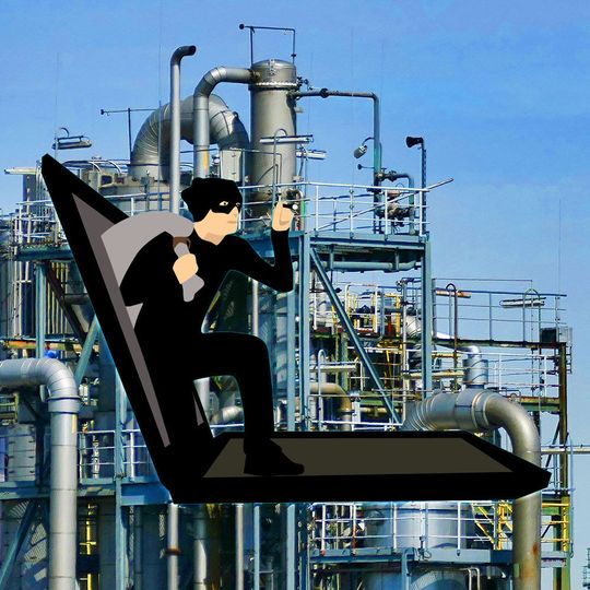 Sieben von zehn deutschen Industrieunternehmen wurden in den letzten zwei Jahren Opfer von Sabotage, Datendiebstahl oder Spionage. Sieben von zehn deutschen Industrieunternehmen wurden in den letzten zwei Jahren Opfer von Sabotage, Datendiebstahl oder Spionage.