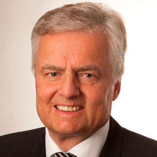Dr. Heiner Flocke, Vorsitzender Patentverein.de e.V. Dr. Heiner Flocke, Vorsitzender Patentverein.de e.V.