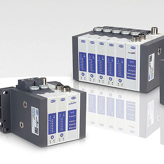 Mit der Ethernet-Version des Kompaktterminals SCTMi bietet der Vakuum-Experte nun auch eine Alternative zur IO-Link-Variante. Mit der Ethernet-Version des Kompaktterminals SCTMi bietet der Vakuum-Experte nun auch eine Alternative zur IO-Link-Variante.