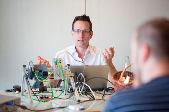 Sie sind Sensor-, Encoder- und IO-Geräte Hersteller und planen in naher Zukunft den Einsatz von PROFINET oder arbeiten sogar schon damit? Sie sind Sensor-, Encoder- und IO-Geräte Hersteller und planen in naher Zukunft den Einsatz von PROFINET oder arbeiten sogar schon damit?