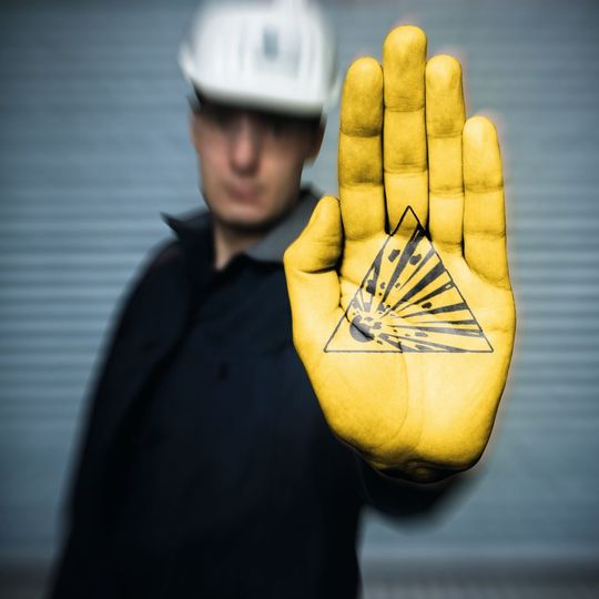 Fünf Punkte gilt es zu klären, um die Auswirkungen einer Explosion zu vermindern. Fünf Punkte gilt es zu klären, um die Auswirkungen einer Explosion zu vermindern.