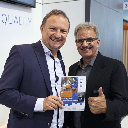 René Näf (Vizedirektor Urma AG) und Pascal Streiff (Fachgruppenleiter Präzisionswerkzeuge, Swissmem) veranstalten das 13. Swissmem Zerspanungsseminar unter dem Titel: «Treffpunkt der Zerspanungsspezialisten». René Näf (Vizedirektor Urma AG) und Pascal Streiff (Fachgruppenleiter Präzisionswerkzeuge, Swissmem) veranstalten das 13. Swissmem Zerspanungsseminar unter dem Titel: «Treffpunkt der Zerspanungsspezialisten».