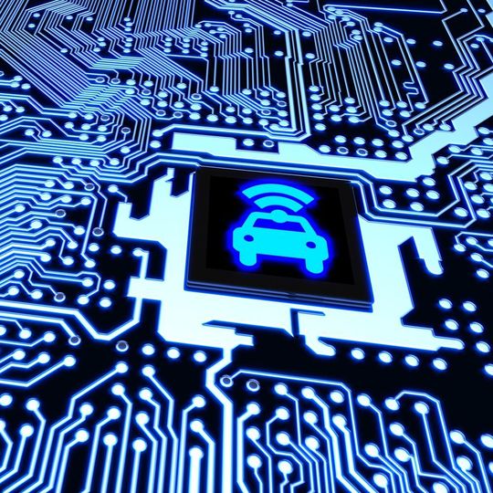 In Zeiten vernetzter und zunehmend "offener" E/E-Systeme in Automobilen spielt der Sicherheitsaspekt eine signifikant größere Rolle. Daher sollten moderne Elektrik- und Elektronik-Plattformen ausgiebig anhand virtueller Prototypen getestet werden. In Zeiten vernetzter und zunehmend "offener" E/E-Systeme in Automobilen spielt der Sicherheitsaspekt eine signifikant größere Rolle. Daher sollten moderne Elektrik- und Elektronik-Plattformen ausgiebig anhand virtueller Prototypen getestet werden.