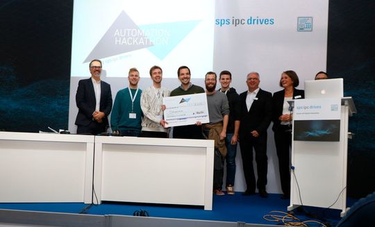 Das Start-up Othermo überzeugte die Jury mit ihrer Lösung, die sie zusammen mit der Wago PFC 200 entwickelten. Das Start-up Othermo überzeugte die Jury mit ihrer Lösung, die sie zusammen mit der Wago PFC 200 entwickelten.