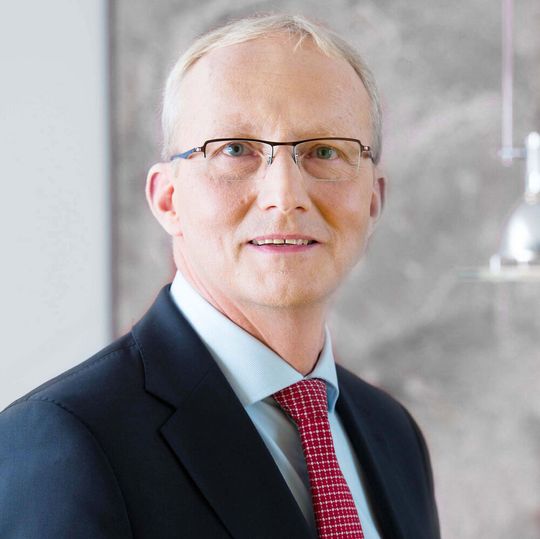 Reiner Beste ist nur noch bis April 2019 Vorsitzender von Evonik Nutrition & Care. Reiner Beste ist nur noch bis April 2019 Vorsitzender von Evonik Nutrition & Care.