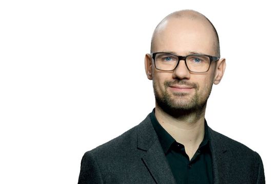 Dr. Martin Schöler Konstruktionsleiter bei Fette Compacting Dr. Martin Schöler Konstruktionsleiter bei Fette Compacting