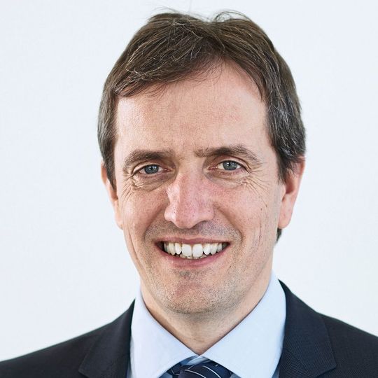 Prof. Dr. Michael Henke ist das dritte Acatech-Mitglied aus dem Fraunhofer-Institut für Materialfluss und Logistik (IML) in Dortmund. Prof. Dr. Michael Henke ist das dritte Acatech-Mitglied aus dem Fraunhofer-Institut für Materialfluss und Logistik (IML) in Dortmund.