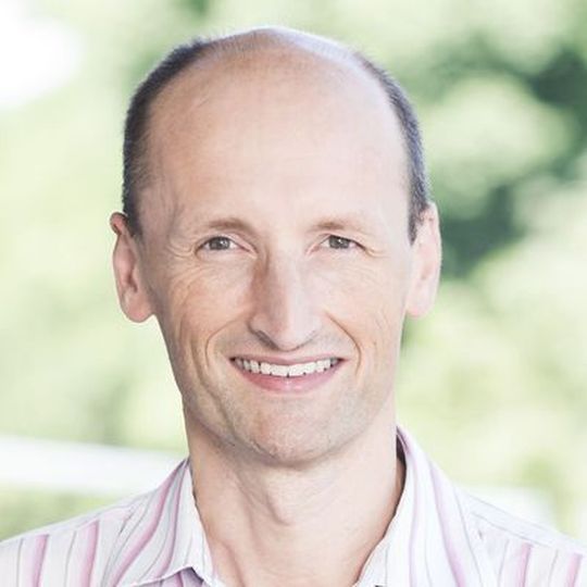 Wolfgang Wernsdorfer: Der Begründer der molekularen Spin-Elektronik kehrte 2016 von Frankreich nach Deutschland zurück. Nun erhält er den Gottfried Wilhelm Leibniz-Preis. Wolfgang Wernsdorfer: Der Begründer der molekularen Spin-Elektronik kehrte 2016 von Frankreich nach Deutschland zurück. Nun erhält er den Gottfried Wilhelm Leibniz-Preis.