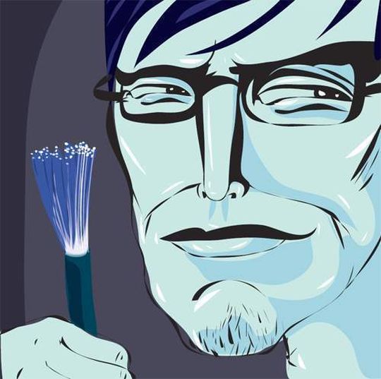 Fiber Hacking: Auch Glasfaserkabel lassen sich mit dem richtigen Equipment hacken. Fiber Hacking: Auch Glasfaserkabel lassen sich mit dem richtigen Equipment hacken.