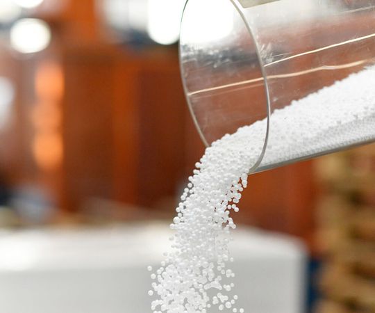 Recyceltes Styropor: am Endprodukt ist kein Unterschied feststellbar. Recyceltes Styropor: am Endprodukt ist kein Unterschied feststellbar.
