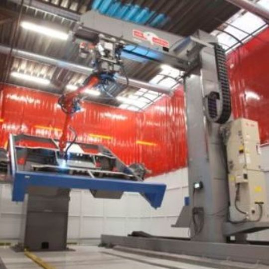 Valk Welding ist auf Schweißroboter-Automation spezialisiert. Valk Welding ist auf Schweißroboter-Automation spezialisiert.