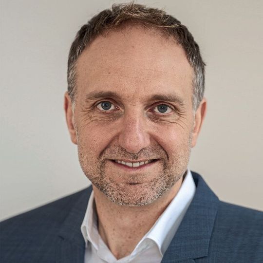 Alejandro Vukotich übernimmt zum 1. Januar 2019 die Leitung des Bereiches Entwicklung Fahrerassistenz und Autonomes Fahren der BMW Group. Alejandro Vukotich übernimmt zum 1. Januar 2019 die Leitung des Bereiches Entwicklung Fahrerassistenz und Autonomes Fahren der BMW Group.