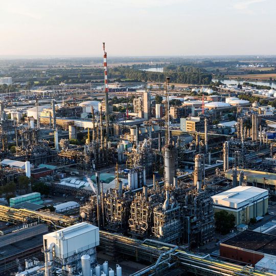 Mit einer neuen Segmentstruktur will BASF unter anderem höhere Transparenz über die Rolle des Verbunds schaffen. Mit einer neuen Segmentstruktur will BASF unter anderem höhere Transparenz über die Rolle des Verbunds schaffen.