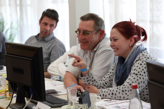 Wie kann man Prozessdaten aus Siemens-SIMATIC-Steuerungen auslesen und in die OPC UA-Kommunikation einbinden? Wie kann man Prozessdaten aus Siemens-SIMATIC-Steuerungen auslesen und in die OPC UA-Kommunikation einbinden?
