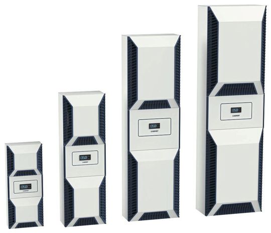 Seit Jahresende 2018 bietet Seifert seine energieeffiziente Kühlgeräte-Serie Slimline Pro in allen neun Leistungsklassen an. Seit Jahresende 2018 bietet Seifert seine energieeffiziente Kühlgeräte-Serie Slimline Pro in allen neun Leistungsklassen an.