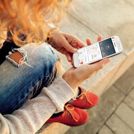 Mit der Telematik-App zu fairen Anfängertarifen. Mit der Telematik-App zu fairen Anfängertarifen.