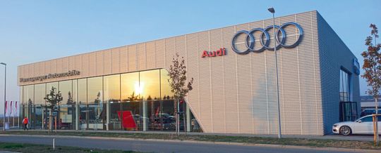 In Kirchheim hat Ramsperger ein neues Audi-Terminal errichtet. In Kirchheim hat Ramsperger ein neues Audi-Terminal errichtet.