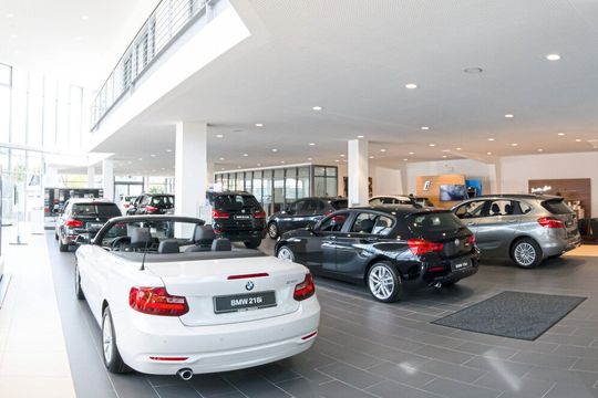 Das BMW- und Mini-Autohaus Becker-Tiemann ist in den vergangenen Jahren kontinuierlich gewachsen. Das BMW- und Mini-Autohaus Becker-Tiemann ist in den vergangenen Jahren kontinuierlich gewachsen.