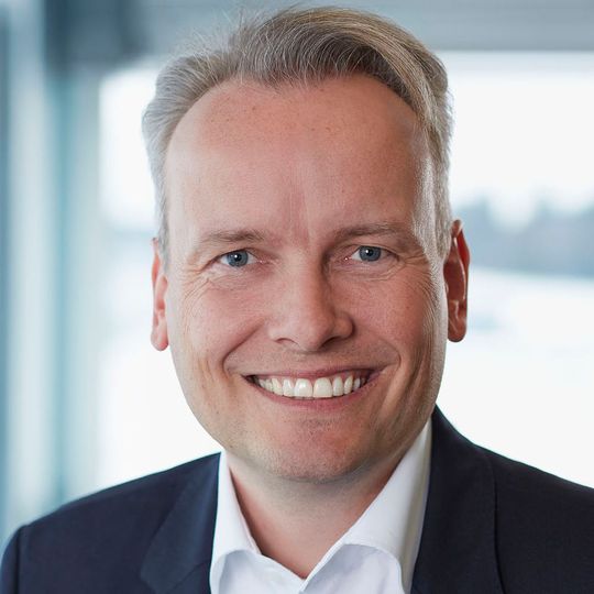 Wird Atlantic Zeiser auch nach der Übernahme durch die italienische Coesia-Gruppe als Geschäftsführer leiten: Thomas Obitz. Wird Atlantic Zeiser auch nach der Übernahme durch die italienische Coesia-Gruppe als Geschäftsführer leiten: Thomas Obitz.