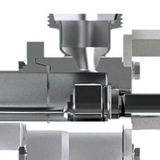 Weiteres Hauptmerkmal der neuen BCFH-Baureihe ist eine konstruierte rotierende Einheit aus Titan, der sogenannte Flexrod, der korrosionsfest, wartungsarm und verschleißfrei arbeitet und zudem die Exzenterbewegung schonend aufnimmt. Diese sehr biegsame Welle greift die exzentrische Bewegung auf und gibt sie an den Rotor weiter. Dadurch benötigt der Flexrod keine Gelenke. Weiteres Hauptmerkmal der neuen BCFH-Baureihe ist eine konstruierte rotierende Einheit aus Titan, der sogenannte Flexrod, der korrosionsfest, wartungsarm und verschleißfrei arbeitet und zudem die Exzenterbewegung schonend aufnimmt. Diese sehr biegsame Welle greift die exzentrische Bewegung auf und gibt sie an den Rotor weiter. Dadurch benötigt der Flexrod keine Gelenke.