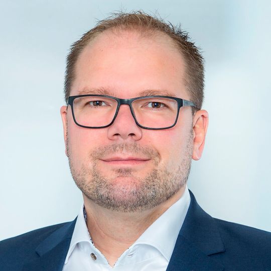 Michael Müller, neuer Vice Preisdent WLAN und Switches bei Lancom, war zuvor bei D-Link tätig. Michael Müller, neuer Vice Preisdent WLAN und Switches bei Lancom, war zuvor bei D-Link tätig.