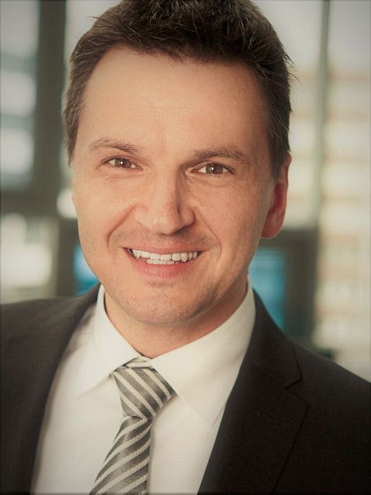„Die Auszeichnung mit dem Plagiarius war sehr medienwirksam, allerdings hat der Plagiator seine Produkte nicht vom Markt genommen“, resümiert Martin Szepannek, Leiter Marketing + Innovation bei Weinmann Emergency. „Die Auszeichnung mit dem Plagiarius war sehr medienwirksam, allerdings hat der Plagiator seine Produkte nicht vom Markt genommen“, resümiert Martin Szepannek, Leiter Marketing + Innovation bei Weinmann Emergency.