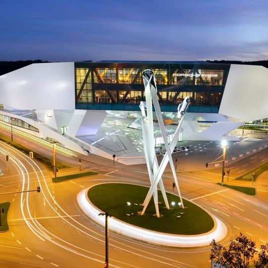 Feiert in diesem Jahr seinen zehnten Geburtstag: das neue Porsche-Museum. Feiert in diesem Jahr seinen zehnten Geburtstag: das neue Porsche-Museum.