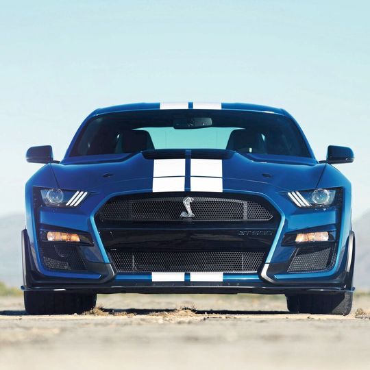 Der neue Ford Mustang Shelby GT500 leistet 700 PS. Der neue Ford Mustang Shelby GT500 leistet 700 PS.