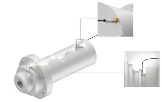Das System zur Messung der Längenausdehnung der Spindel, das auf Wirbelstromsensoren der Reihe Eddy-NCDT von Micro-Epsilon basiert, lässt sich aufgrund der Miniaturisierung perfekt integrieren. Das System zur Messung der Längenausdehnung der Spindel, das auf Wirbelstromsensoren der Reihe Eddy-NCDT von Micro-Epsilon basiert, lässt sich aufgrund der Miniaturisierung perfekt integrieren.