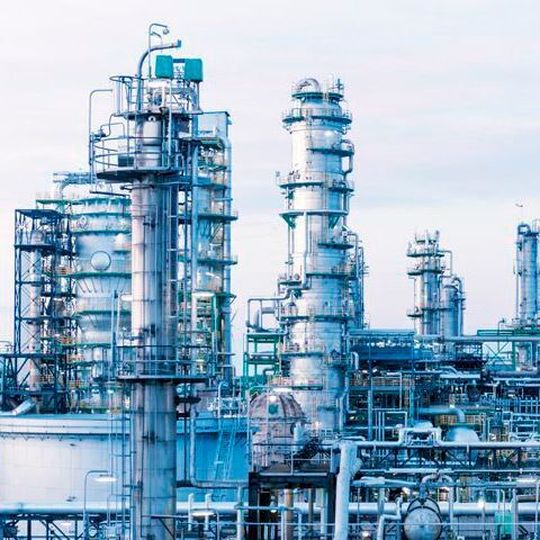 Rosneft Deutschland, eine Tochtergesellschaft von Rosneft, hat am 1. Januar 2019 die eigenen Marketing-Aktivitäten gestartet. Rosneft Deutschland, eine Tochtergesellschaft von Rosneft, hat am 1. Januar 2019 die eigenen Marketing-Aktivitäten gestartet.