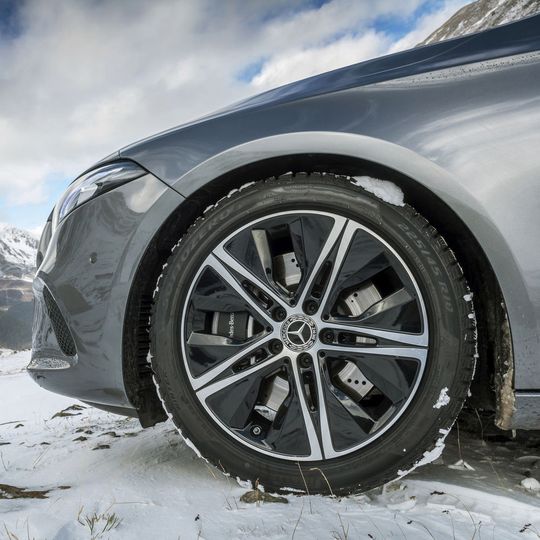 Auch die Mercedes A-Klasse ist von einem Rückruf betroffen. Auch die Mercedes A-Klasse ist von einem Rückruf betroffen.