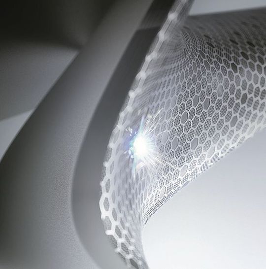 Mit der neuen Agiecharmilles-Laser-S-Serie von GF Machining Solutions liegt die Produktivität und Qualität für Produktdesigner sowie Werkzeug- und Formenbauer, wie es heißt, nur einen Tastendruck entfernt, um formgebende Oberflächen digital nach Wunsch präzise zu texturieren. Mit der neuen Agiecharmilles-Laser-S-Serie von GF Machining Solutions liegt die Produktivität und Qualität für Produktdesigner sowie Werkzeug- und Formenbauer, wie es heißt, nur einen Tastendruck entfernt, um formgebende Oberflächen digital nach Wunsch präzise zu texturieren.
