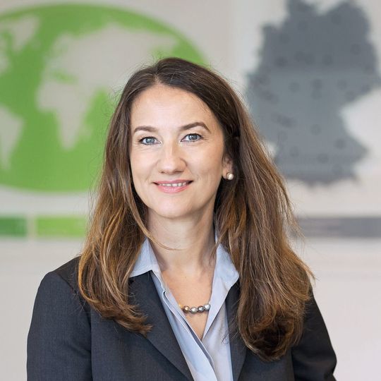 Dr. Barbara Frei wird Executive Vice President von Schneider Electric Europe Operations. Dr. Barbara Frei wird Executive Vice President von Schneider Electric Europe Operations.