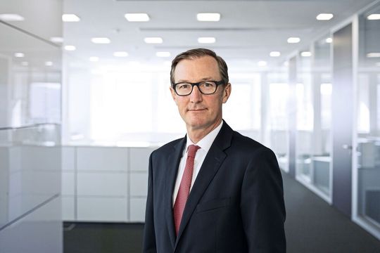 Justus Felix Wehmer, Finanzvorstand der Carl Zeiss Meditec AG: „Bei vielen VUCA-Aspekten, wie etwa zunehmenden internationalen Handelsbarrieren, sind die Folgen derzeit nicht absehbar.“ Justus Felix Wehmer, Finanzvorstand der Carl Zeiss Meditec AG: „Bei vielen VUCA-Aspekten, wie etwa zunehmenden internationalen Handelsbarrieren, sind die Folgen derzeit nicht absehbar.“