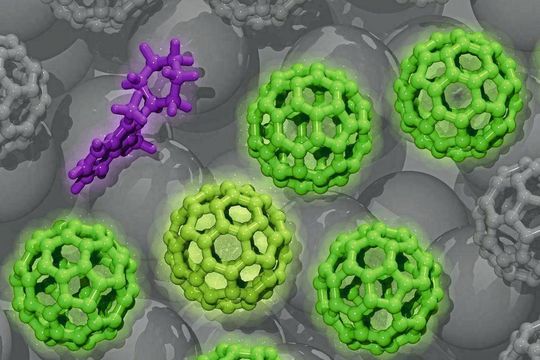 Illustration einer organischen Halbeiterschicht (Modell der Moleküle in grün) mit Dotiermolekül (violett) Illustration einer organischen Halbeiterschicht (Modell der Moleküle in grün) mit Dotiermolekül (violett)